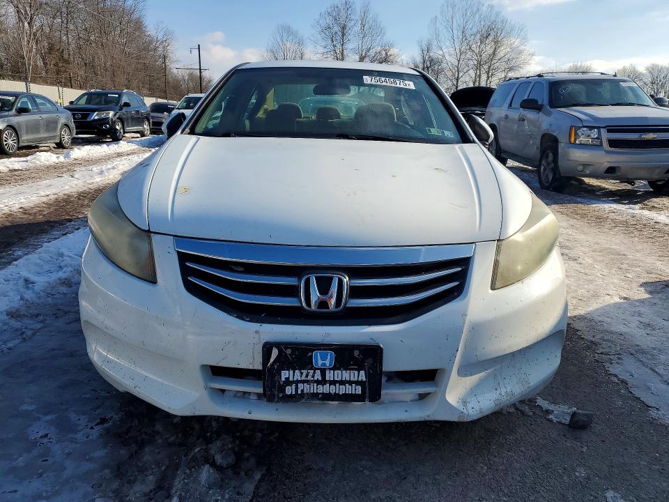 Photo 5 from auction – 2011 HONDA ACCORD LXP with VIN 1HGCP2F43BA078835