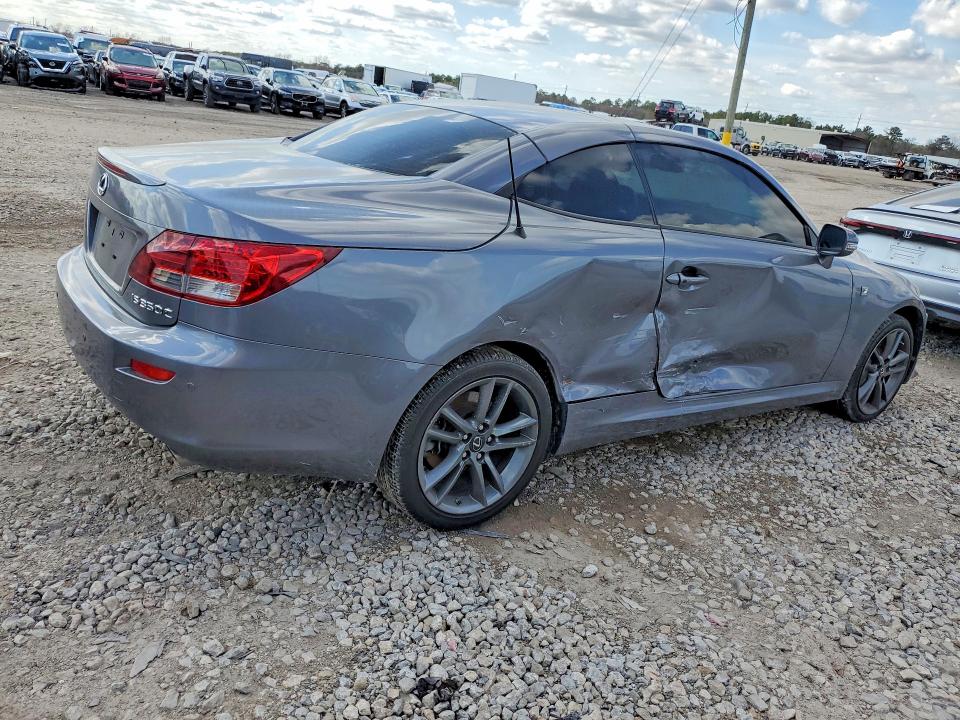 Photo 3 from auction – 2015 LEXUS IS 350C with VIN JTHFE2C25F2511123