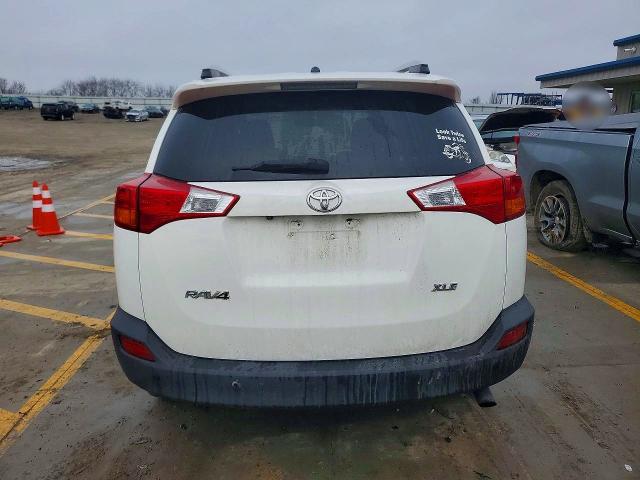 Photo 6 from auction – 2013 TOYOTA RAV4 with VIN 2T3WFREV1DW010376