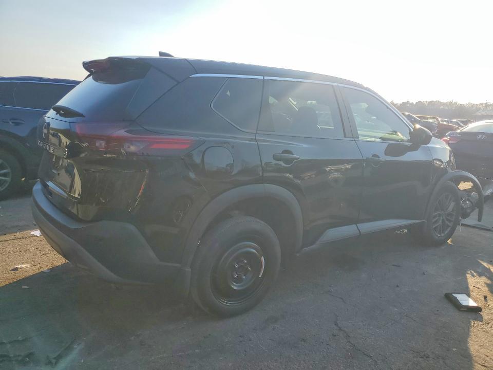 Photo 3 from auction – 2023 NISSAN ROGUE with VIN 5N1BT3AA6PC804526