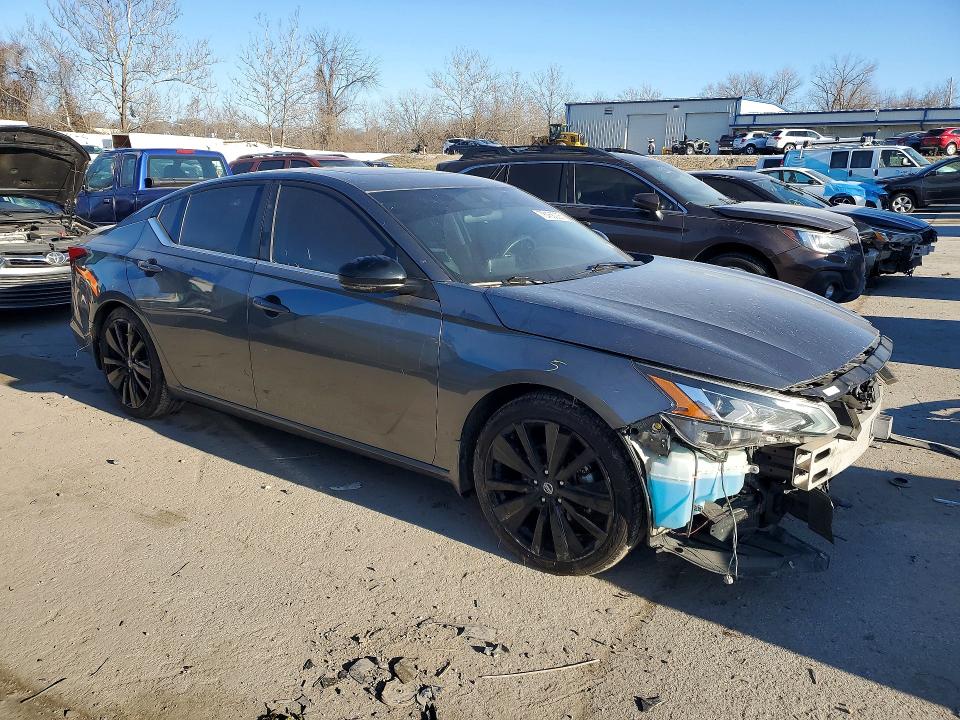 Photo 4 from auction – 2022 NISSAN ALTIMA with VIN 1N4BL4CVXNN347799