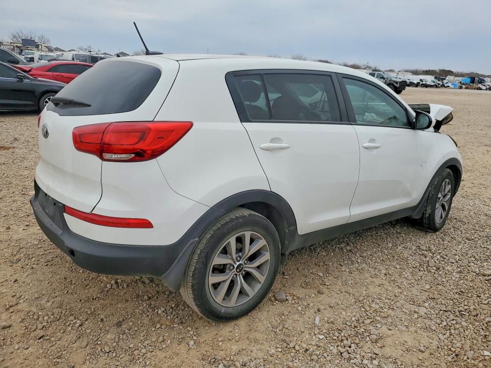Photo 3 from auction – 2015 KIA SPORTAGE with VIN KNDPB3AC9F7783208