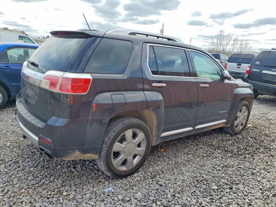 Фото 3 с аукциона – 2015 GMC TERRAIN DE с VIN 2GKFLUE3XF6152187