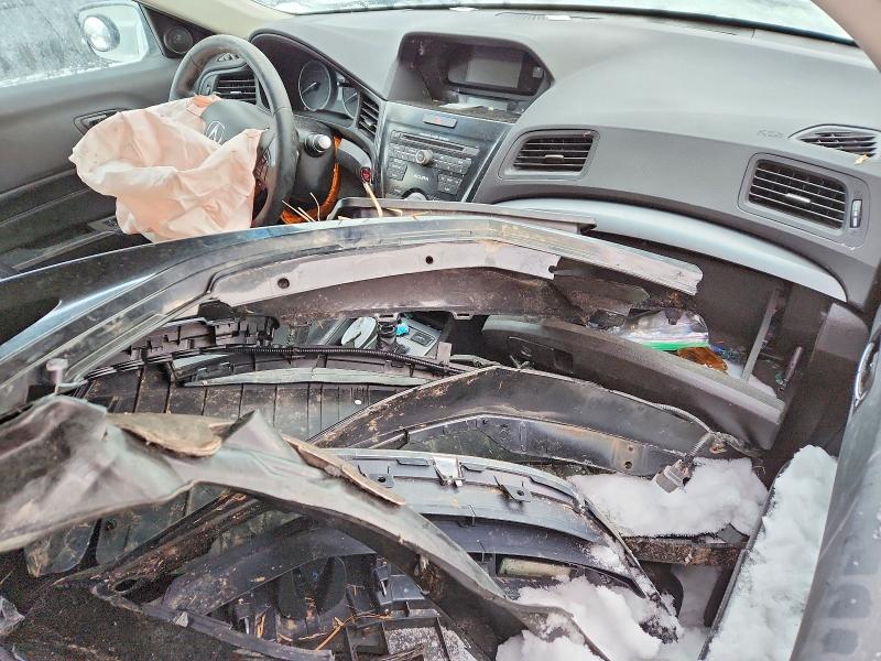 Photo 8 from auction – 2015 ACURA ILX with VIN 19VDE1F52FE400050