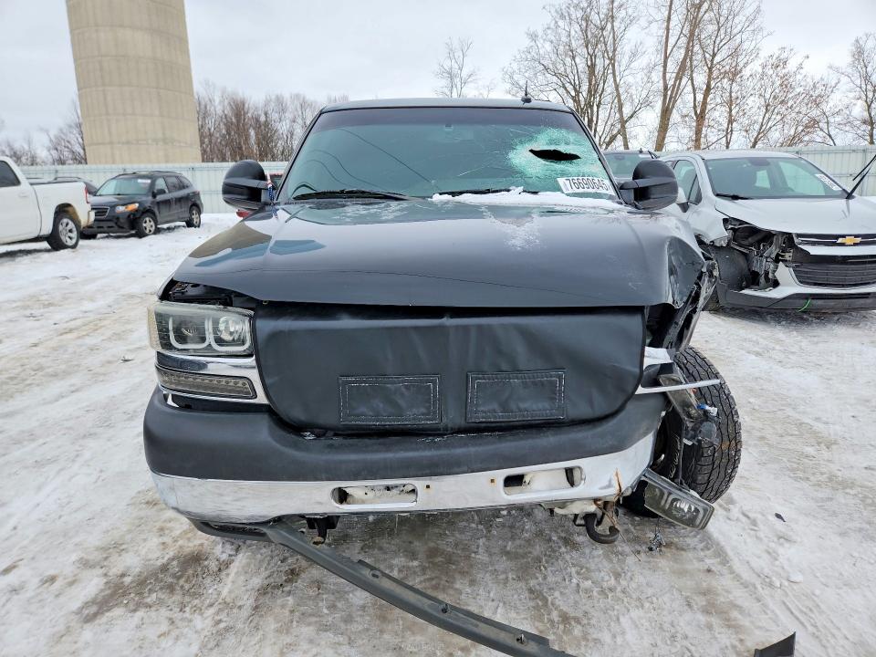Photo 5 from auction – 2002 GMC SIERRA with VIN 1GTHK29142E296084