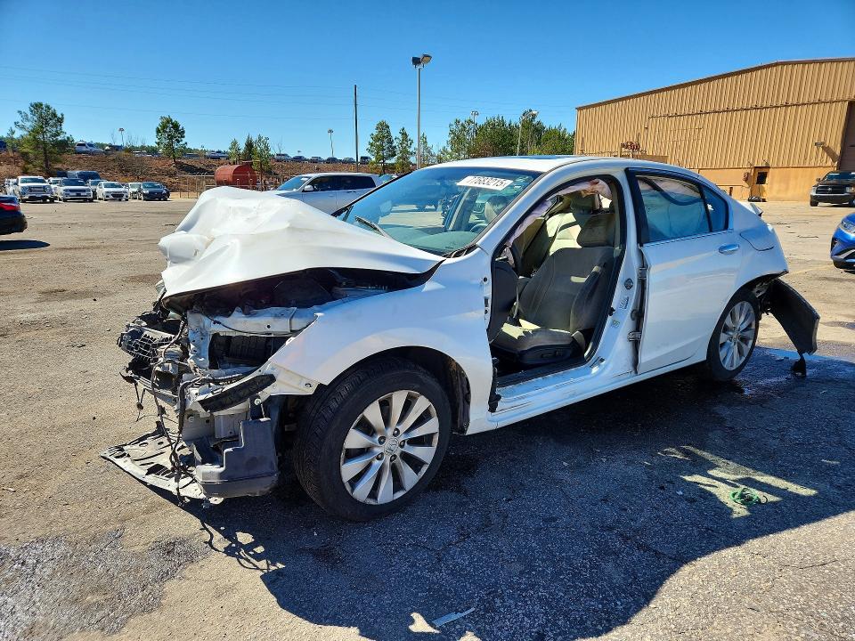 HONDA ACCORD 2014 with VIN 1HGCR2F73EA285282 - Photo from auction