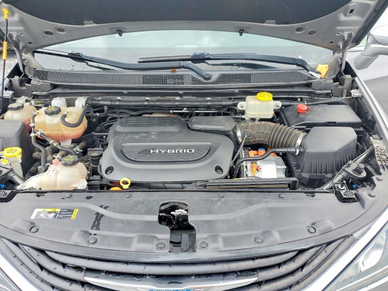 Photo 12 from auction – 2017 CHRYSLER PACIFICA with VIN 2C4RC1N79HR684994