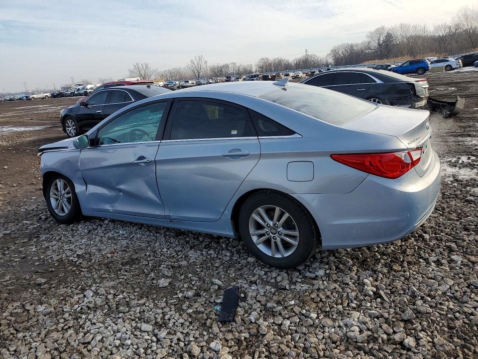 Photo 2 from auction – 2011 HYUNDAI SONATA GLS with VIN 5NPEB4AC9BH028742