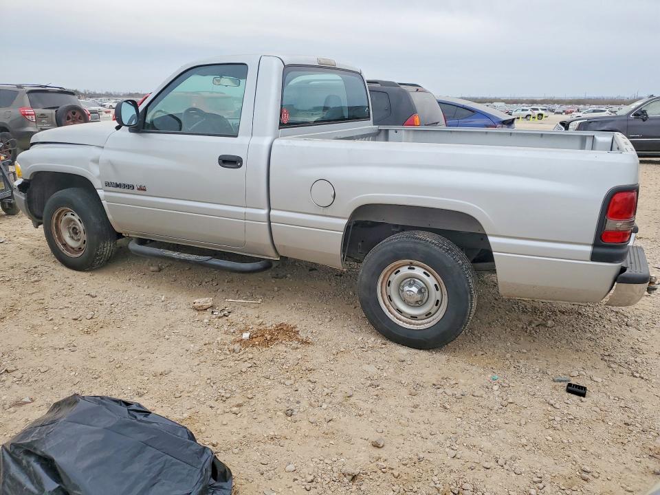 Photo 2 from auction – 2001 DODGE RAM 1500 with VIN 1B7HC16X71S142730
