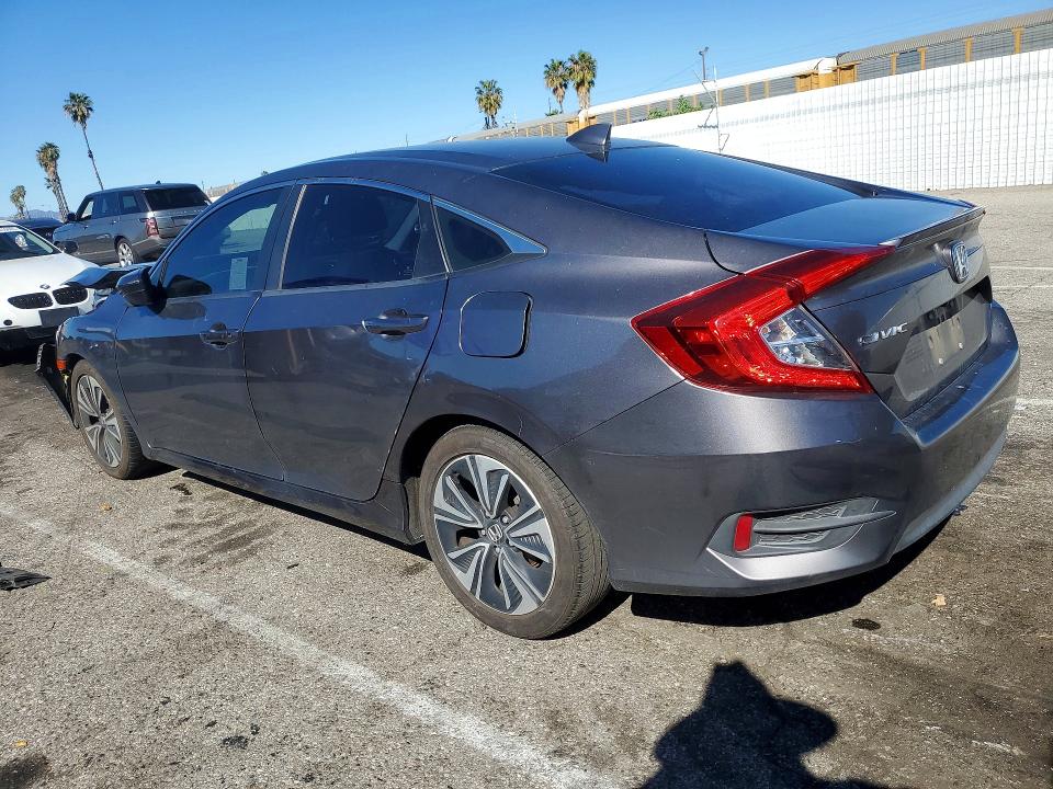 Photo 2 from auction – 2018 HONDA CIVIC with VIN JHMFC1F77JX041972