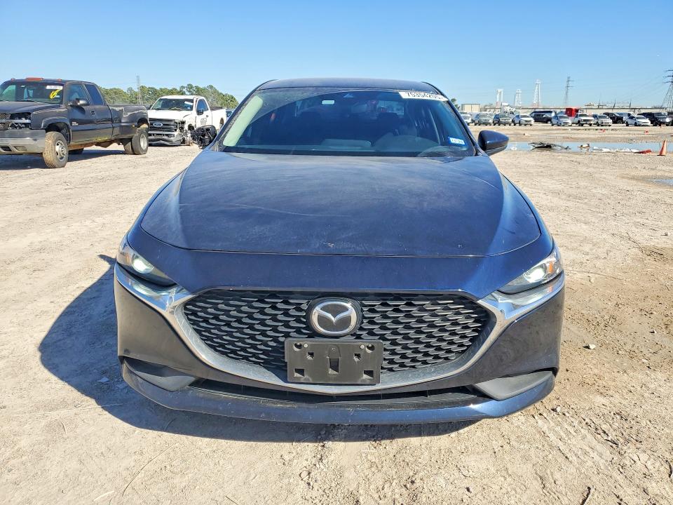 Photo 5 from auction – 2021 MAZDA 3 with VIN 3MZBPABL7MM254032