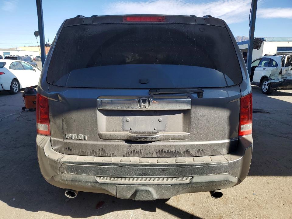 Photo 6 from auction – 2015 HONDA PILOT with VIN 5FNYF3H48FB003989