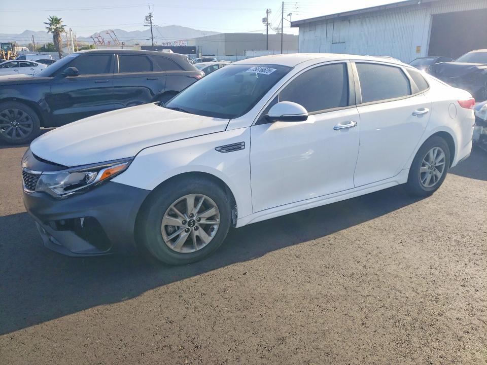 KIA OPTIMA LX 2019 with VIN 5XXGT4L32KG281903 - Photo from auction