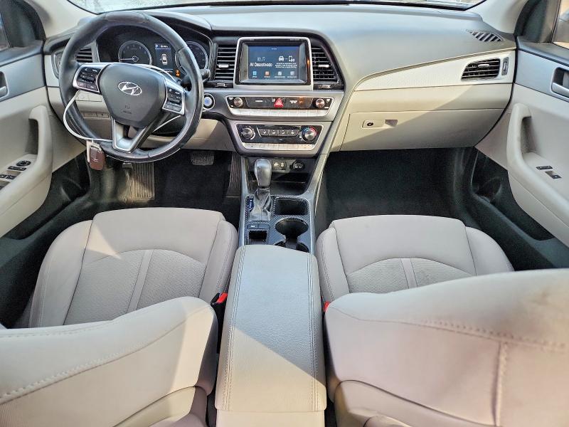 Photo 8 from auction – 2018 HYUNDAI SONATA with VIN 5NPE34AF6JH654142