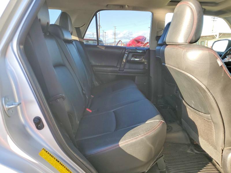 Photo 10 from auction – 2015 TOYOTA 4RUNNER with VIN JTEBU5JR6F5267934