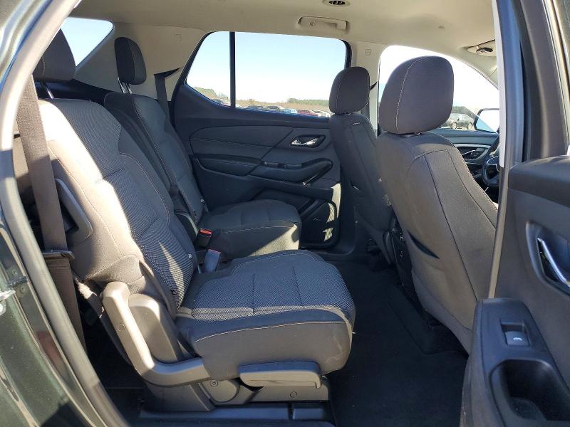Photo 11 from auction – 2018 CHEVROLET TRAVERSE with VIN 1GNERGKW7JJ141382