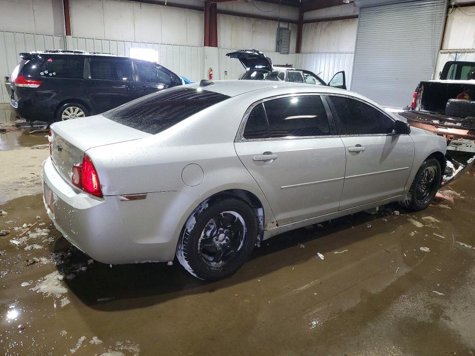 Photo 3 from auction – 2012 CHEVROLET MALIBU LS with VIN 1G1ZB5E05CF237391