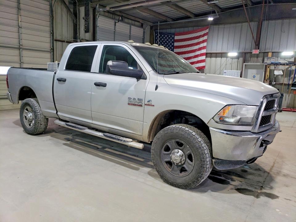 Photo 4 from auction – 2018 RAM 2500 with VIN 3C6UR5CL8JG328989