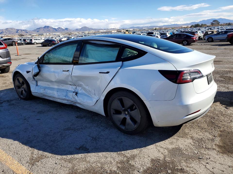 Photo 2 from auction – 2022 TESLA MODEL 3 with VIN 5YJ3E1EA0NF329747