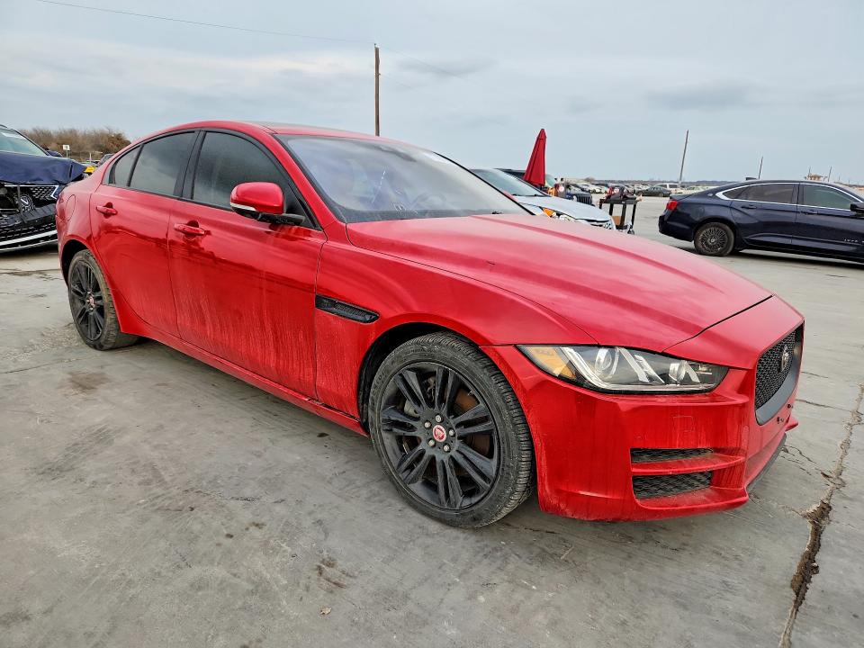 Photo 4 from auction – 2018 JAGUAR XE with VIN SAJAE4FX6JCP34869