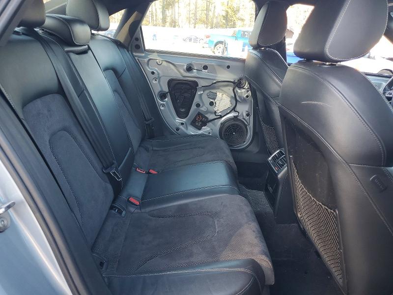 Photo 10 from auction – 2011 AUDI A4 with VIN WAUMFAFL8BN041681