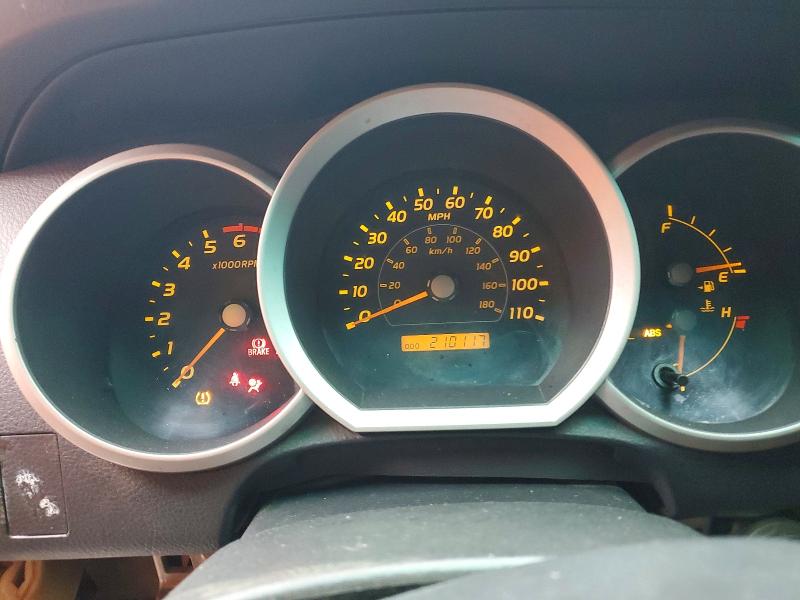Photo 9 from auction – 2006 TOYOTA 4RUNNER SR with VIN JTEZU14R160080262