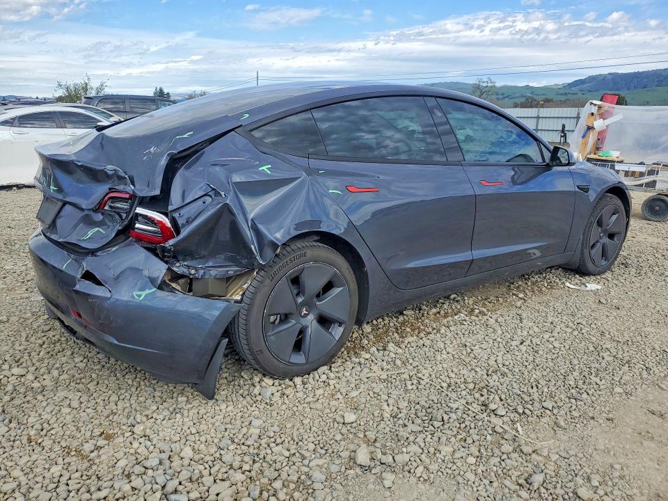 Photo 3 from auction – 2023 TESLA MODEL 3 with VIN 5YJ3E1EA5PF409290