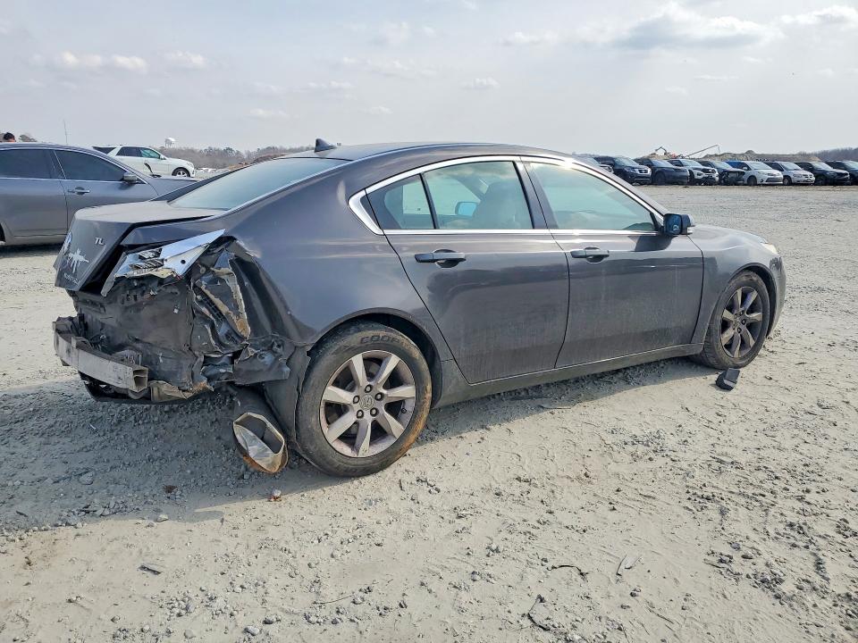 Photo 3 from auction – 2013 ACURA TL with VIN 19UUA8F28DA013683