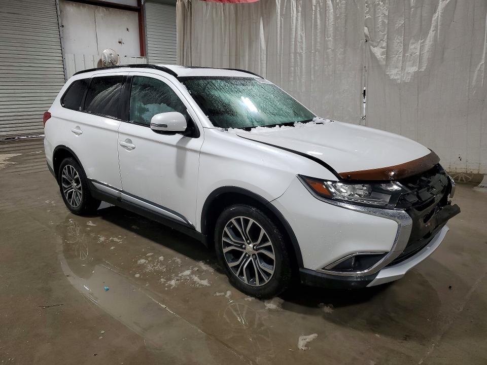 Photo 4 from auction – 2016 MITSUBISHI OUTLANDER with VIN JA4AZ3A35GZ010740