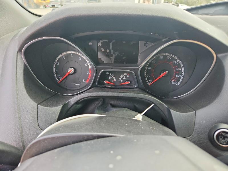 Photo 9 from auction – 2016 FORD FOCUS with VIN 1FADP3L94GL310420