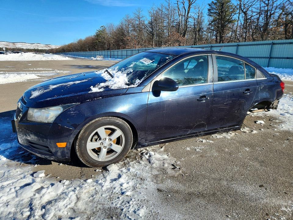 CHEVROLET CRUZE 2013 with VIN 1G1PC5SB7D7298179 - Photo from auction