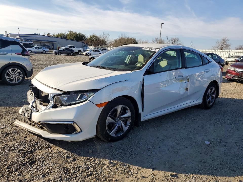 HONDA CIVIC 2019 with VIN 19XFC2F60KE205756 - Photo from auction