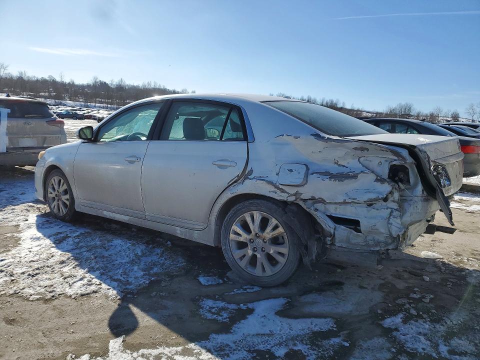 Foto 2 de la subasta – 2011 TOYOTA AVALON con VIN 4T1BK3DB8BU381121
