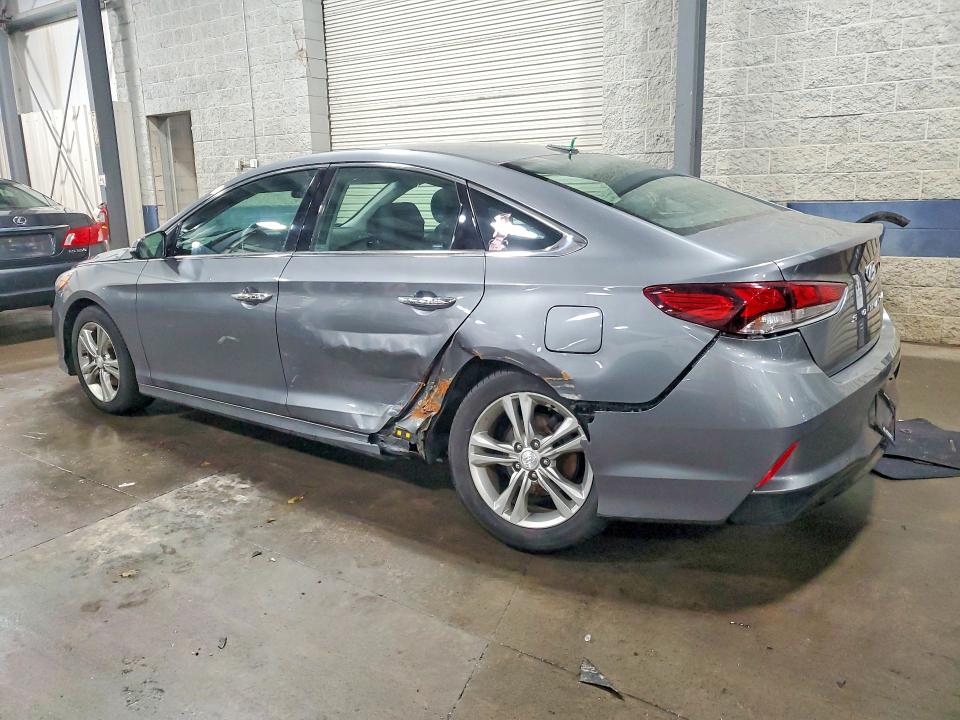 Photo 2 from auction – 2018 HYUNDAI SONATA SPO with VIN 5NPE34AF1JH636339