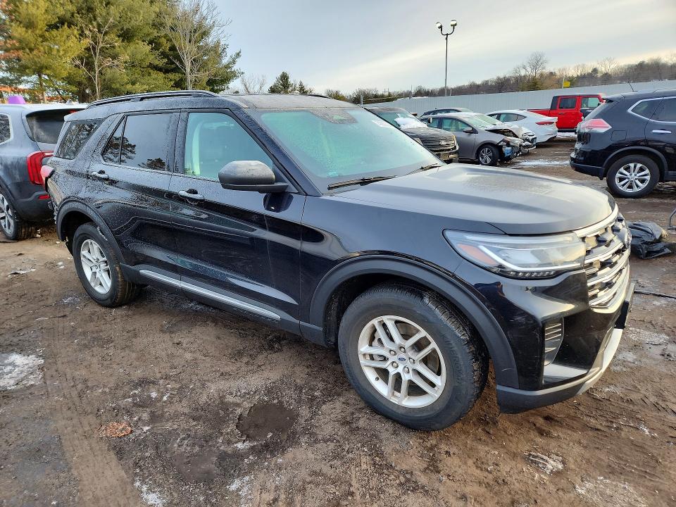 Zdjęcie 4 z aukcji – 2025 FORD EXPLORER z VIN 1FMUK8DH9SGA24734