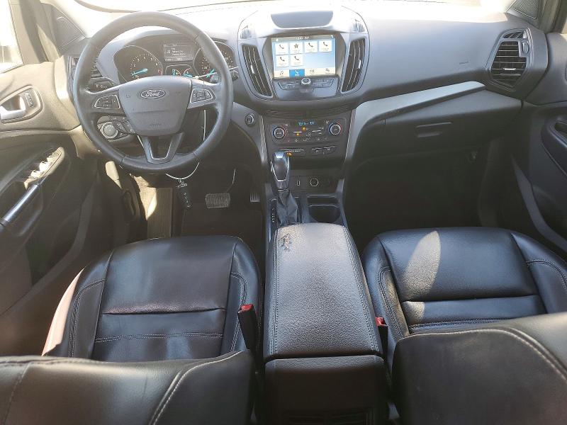 Photo 8 from auction – 2019 FORD ESCAPE with VIN 1FMCU9HD0KUA97432