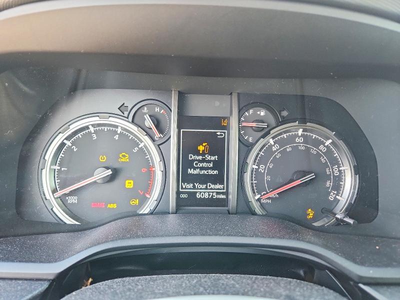 Photo 9 from auction – 2021 TOYOTA 4RUNNER with VIN JTEHU5JR2M5969353