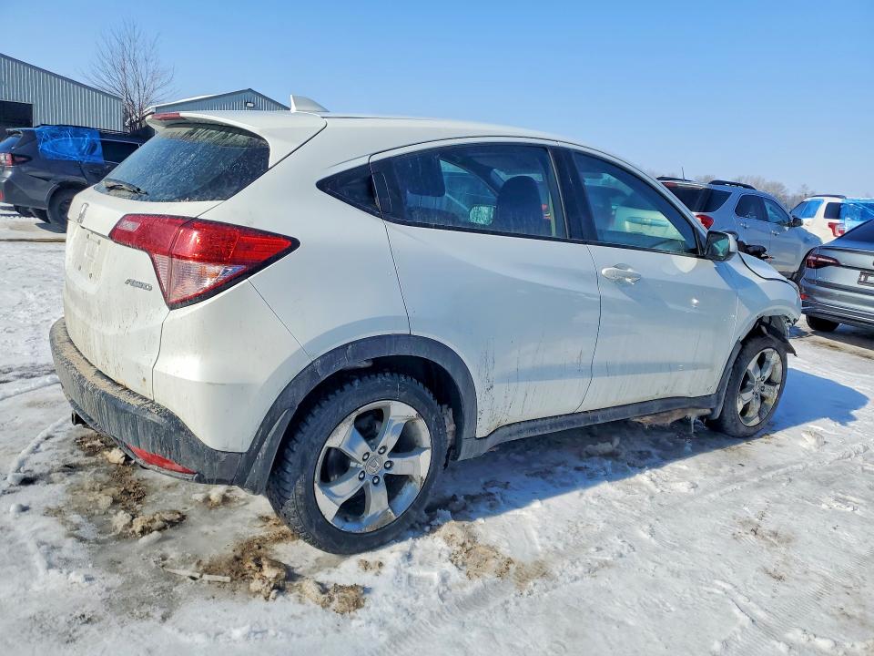 Photo 3 from auction – 2016 HONDA HR-V LX with VIN 3CZRU6H37GM109828