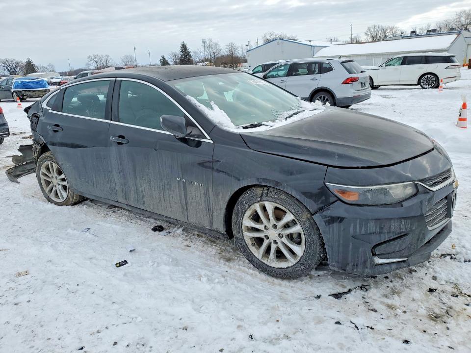 Photo 4 from auction – 2016 CHEVROLET MALIBU with VIN 1G1ZE5ST9GF354595