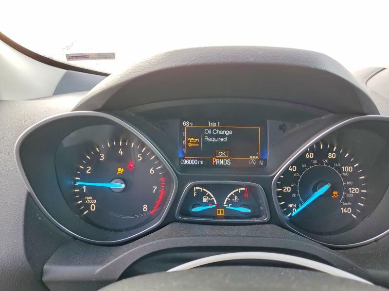 Photo 9 from auction – 2017 FORD ESCAPE with VIN 1FMCU9J9XHUC01357