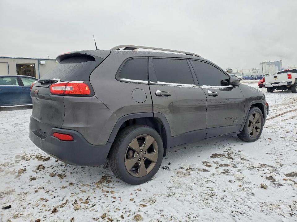 Photo 3 from auction – 2017 JEEP CHEROKEE with VIN 1C4PJLCB9HW548145