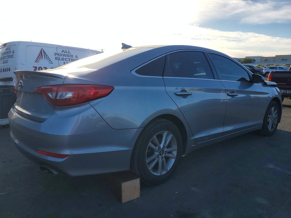 Photo 3 from auction – 2016 HYUNDAI SONATA with VIN 5NPE24AF2GH337793