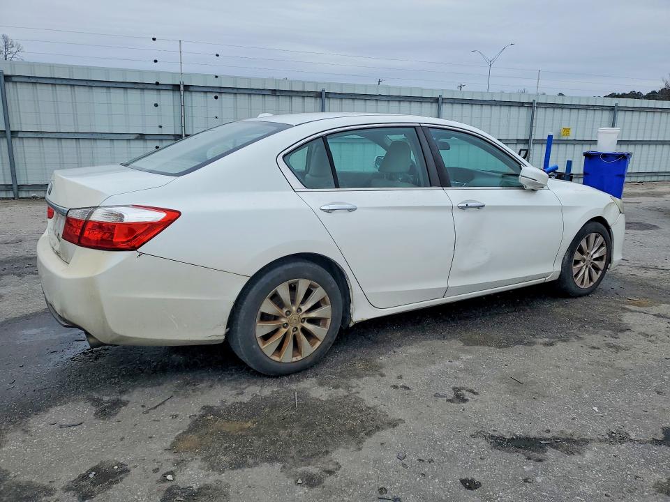 Photo 3 from auction – 2013 HONDA ACCORD EXL with VIN 1HGCR2F82DA195788