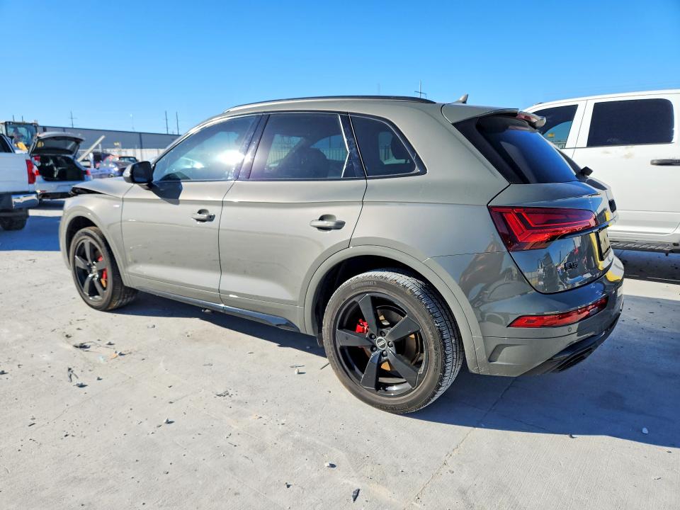 Photo 2 from auction – 2023 AUDI Q5 with VIN WA1EABFY3P2111095