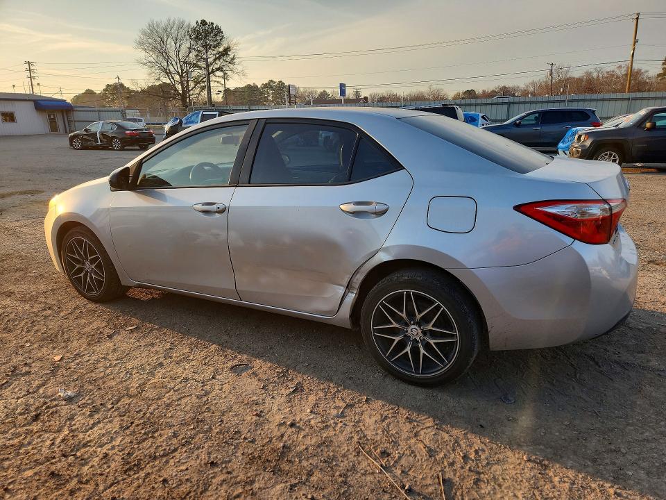 Photo 2 from auction – 2015 TOYOTA COROLLA with VIN 5YFBURHE8FP181350