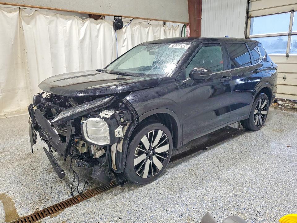 MITSUBISHI OUTLANDER 2025 with VIN JA4J3VA8XSZ014283 - Photo from auction