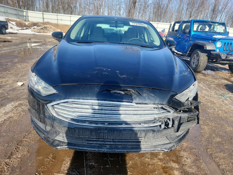 Photo 5 from auction – 2018 FORD FUSION S with VIN 3FA6P0G78JR272764