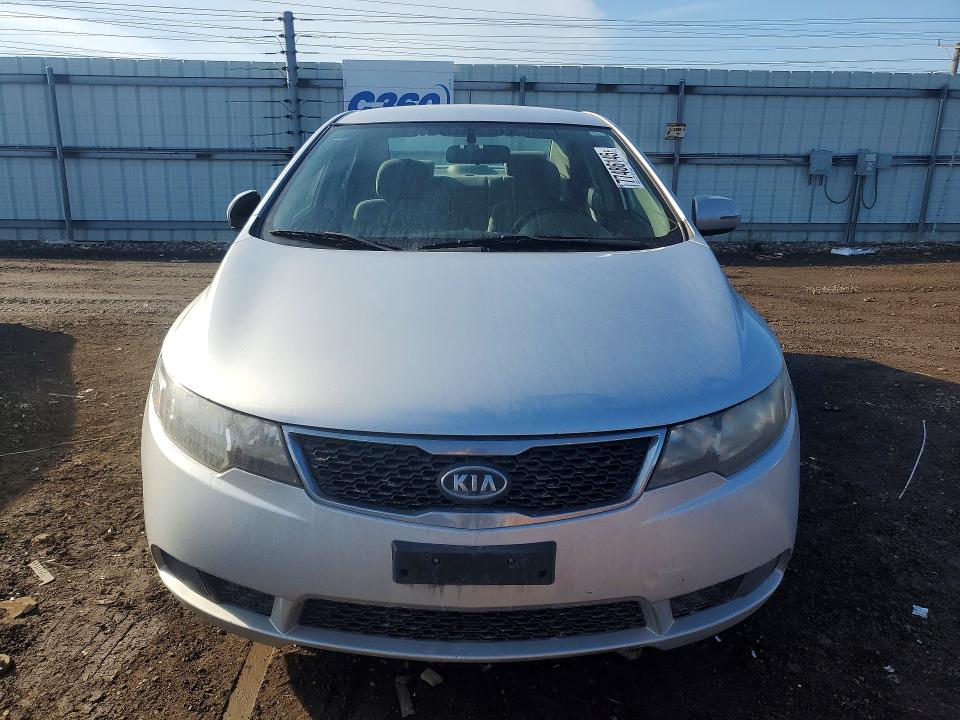 Photo 5 from auction – 2012 KIA FORTE with VIN KNAFU4A26C5525459