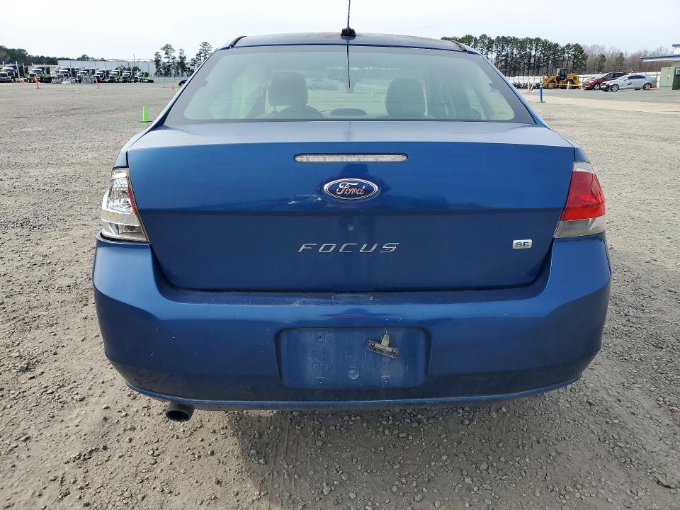 Foto 6 de la subasta – 2008 FORD FOCUS con VIN 1FAHP35N28W266395