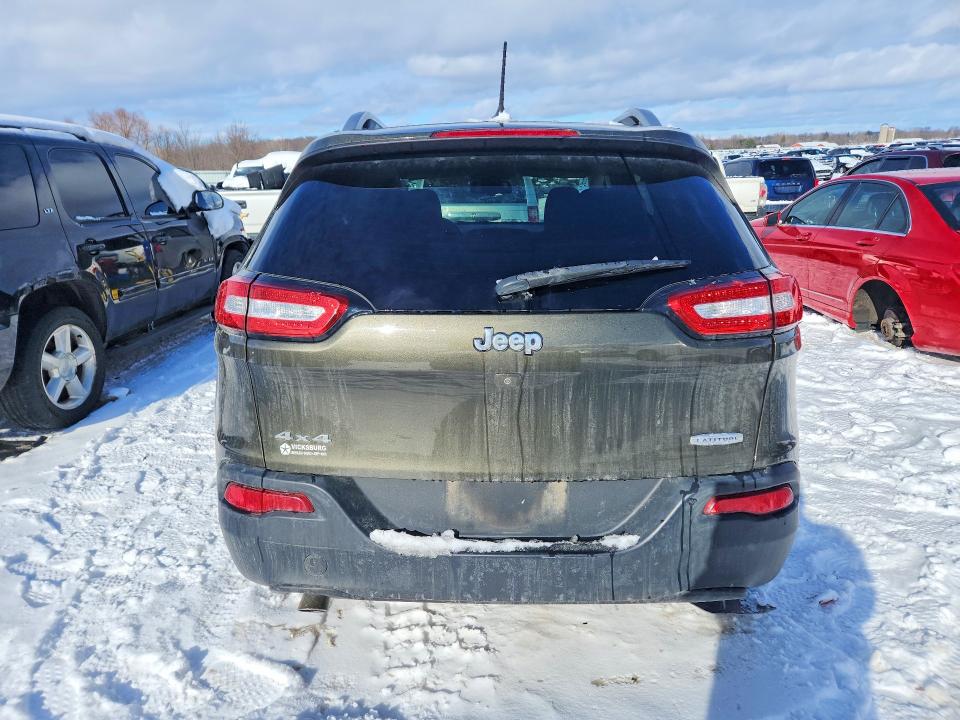 Photo 6 from auction – 2015 JEEP CHEROKEE L with VIN 1C4PJMCB5FW794824